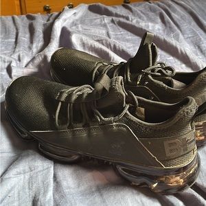 Black Running Shoes Size Men’s 8.5
